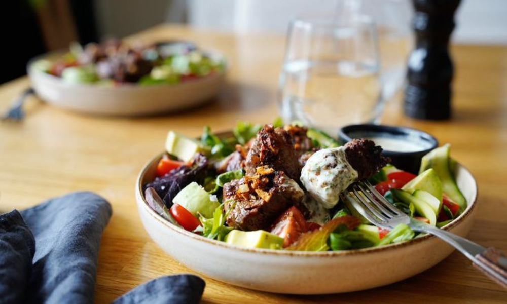 Garlic Steak Bite Salad With Tarragon Dressing Recipe