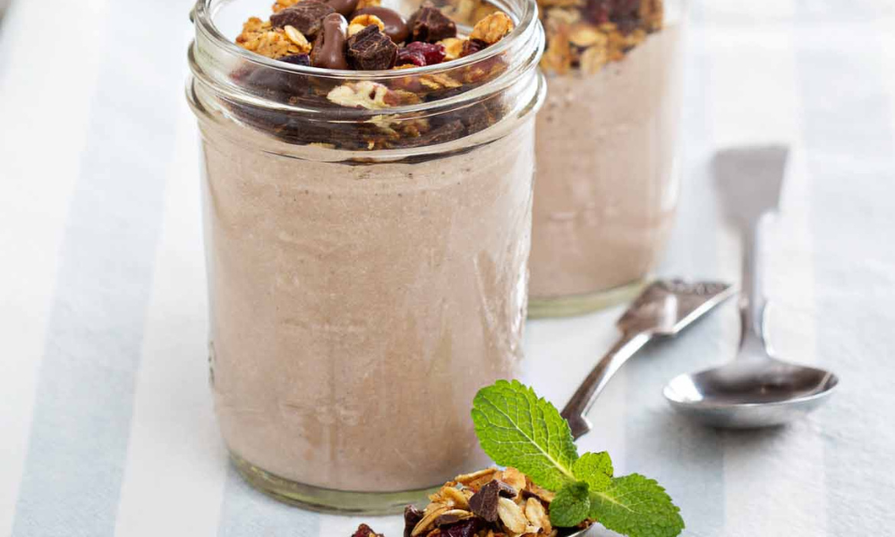 Almond and Date Smoothie Recipe