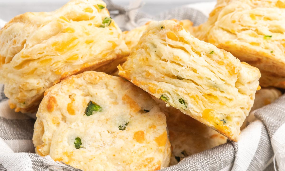 Cheesy Jalapeno Biscuits Recipe