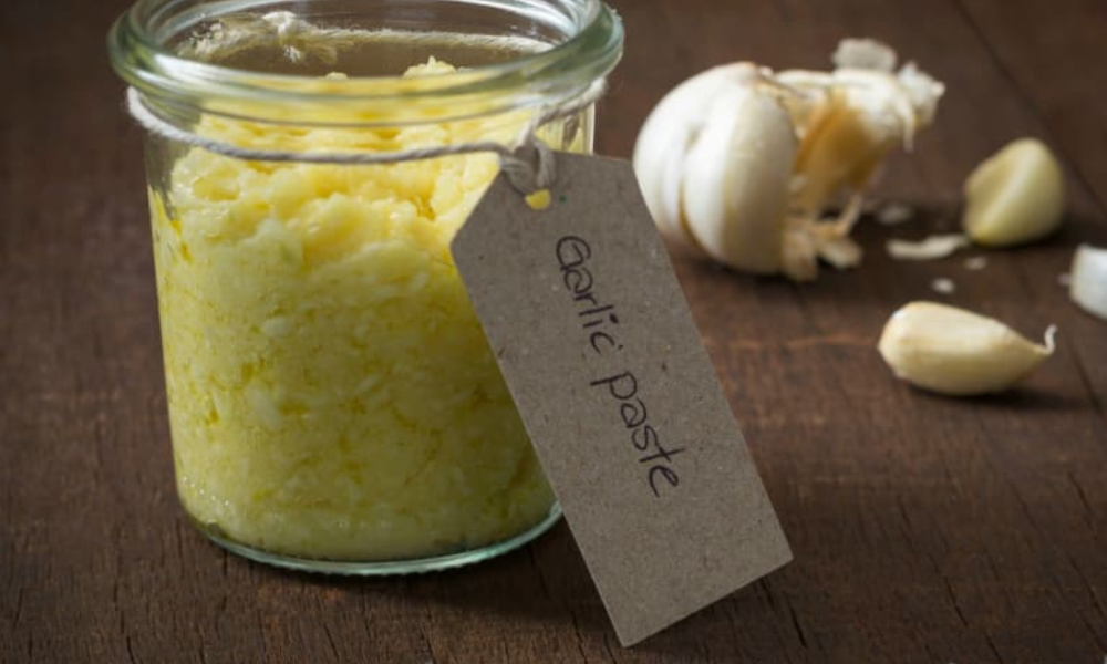 How to Make Garlic Paste?